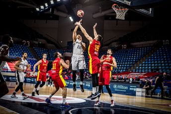 Crnogorski košarkaši poraženi od Velike Britanije Crnogorski košarkaši poraženi od Velike Britanije