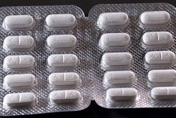 Neoprezno unošenje antibiotika može izazvati novu pandemiju Neoprezno unošenje antibiotika može izazvati novu pandemiju