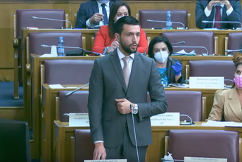 Živković: Imamo pravo da dobijamo sve materijale, Leposavić da dostavi predlog ugovora Živković: Imamo pravo da dobijamo sve materijale, Leposavić da dostavi predlog ugovora