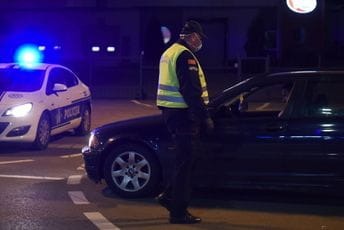 Cetinjska policija oduzela blindirano vozilo, racija u više kafića