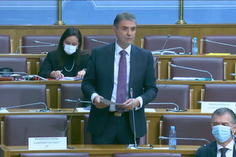 Ivanović poručio Spajiću: Predsjednik prvi ima pravo da priča o MA Ivanović poručio Spajiću: Predsjednik prvi ima pravo da priča o MA