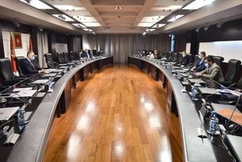 NKT održao posljednju sjednicu: U devet mjeseci u najvećoj mjeri očuvani životi i zdravlje građana NKT održao posljednju sjednicu: U devet mjeseci u najvećoj mjeri očuvani životi i zdravlje građana