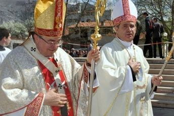 Nakon kardinala Puljića, zbog koronavirusa u bolnici i njegov nasljednik Nakon kardinala Puljića, zbog koronavirusa u bolnici i njegov nasljednik