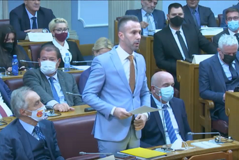 Bogdanović: Direktor UP može biti bilo koji policijski službenik, a ne jedan od pomoćnika Bogdanović: Direktor UP može biti bilo koji policijski službenik, a ne jedan od pomoćnika