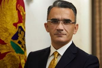 Leposavić: Ustavni sud najbolje oslikava krizu u pravosuđu Leposavić: Ustavni sud najbolje oslikava krizu u pravosuđu