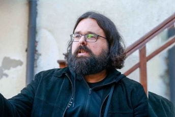 Nikolaidis: Živi četnici su naumili vršiti lustraciju nad mrtvim partizanima Nikolaidis: Živi četnici su naumili vršiti lustraciju nad mrtvim partizanima