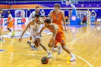 Mornar pobijedio Partizan nakon produžetka! Mornar pobijedio Partizan nakon produžetka!