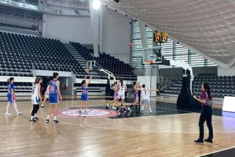 Košarkašice Budućnost Bemaksa deklasirale Podgoricu Košarkašice Budućnost Bemaksa deklasirale Podgoricu