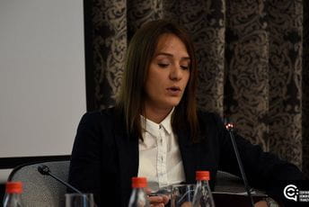 Papović: Otvoriti sjednice Vlade za javnost i usvojiti novi strategiju borbe protiv korupcije Papović: Otvoriti sjednice Vlade za javnost i usvojiti novi strategiju borbe protiv korupcije