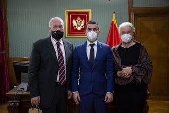 Bečić primio delegaciju SOBNOR -a Bečić primio delegaciju SOBNOR -a