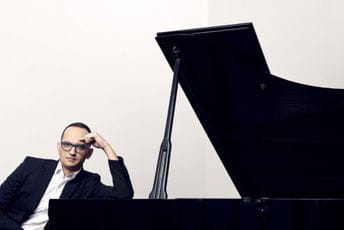 Martinović: Etnomuzikološko nasljeđe Crne Gore snimljeno u studiju Muzičke akademije UCG Martinović: Etnomuzikološko nasljeđe Crne Gore snimljeno u studiju Muzičke akademije UCG