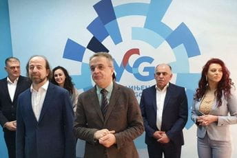 Ujedinjena Crna Gora: Vlada da radi svoj, a ambasadori svoj posao Ujedinjena Crna Gora: Vlada da radi svoj, a ambasadori svoj posao