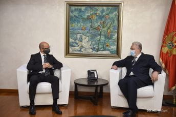 Krivokapić: Iskustva Slovenije posebno preko “tvining projekata” mogu pomoći u razvoju seoskog turizma Krivokapić: Iskustva Slovenije posebno preko “tvining projekata” mogu pomoći u razvoju seoskog turizma