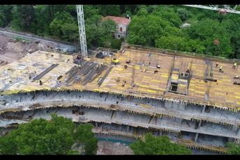 Ako je po zakonu, neće zaustaviti gradnju hotela „Kraljičina plaža“ Ako je po zakonu, neće zaustaviti gradnju hotela „Kraljičina plaža“
