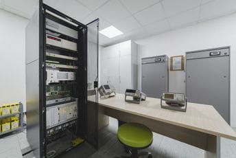 Najprecizniji sat u Crnoj Gori i njegova uloga u mjerenju tačnog vremena u svijetu Najprecizniji sat u Crnoj Gori i njegova uloga u mjerenju tačnog vremena u svijetu