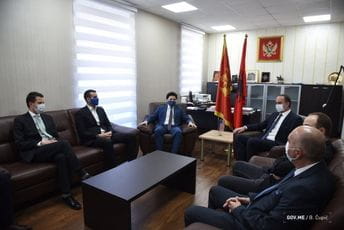 Abazović: Dogovoreni važni projekti za građane Tuzi Abazović: Dogovoreni važni projekti za građane Tuzi