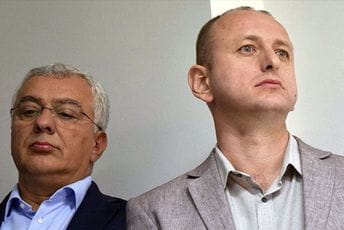 Vlada proglasila Mandića i Kneževića za „proruske opozicione vođe“ Vlada proglasila Mandića i Kneževića za „proruske opozicione vođe“