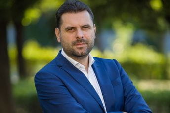 SDP u pismu ambasadorki EU: Nova vlast krenula sa antievropskim ponašanjem SDP u pismu ambasadorki EU: Nova vlast krenula sa antievropskim ponašanjem