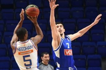 Mornar preko Budućnosti do istorijskog plasmana u TOP 16 Mornar preko Budućnosti do istorijskog plasmana u TOP 16