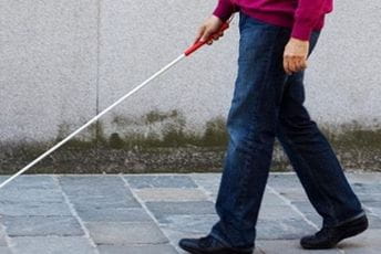 Osobe sa invaliditetom biće ravnopravni putnici na aerodromima i u kotorskoj luci Osobe sa invaliditetom biće ravnopravni putnici na aerodromima i u kotorskoj luci