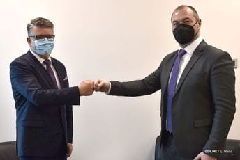 Iskoristiti iskustva Hrvatske u razvoju poljoprivrede, šumarstva i ribarstva Iskoristiti iskustva Hrvatske u razvoju poljoprivrede, šumarstva i ribarstva