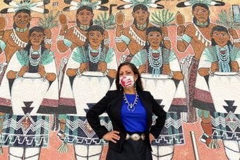 Bajden predložio Indijanku za sekretarku za unutrašnja pitanja Deb Haland