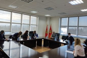 Zdrava životna sredina zajednički prioritet Zdrava životna sredina zajednički prioritet