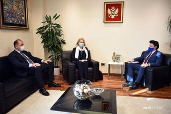 Abazović: Uskoro promjene na rukovodećim mjestima u Ministarstvu odbrane Abazović: Uskoro promjene na rukovodećim mjestima u Ministarstvu odbrane