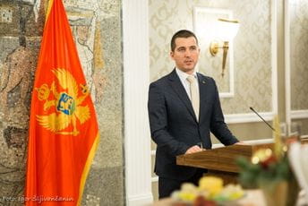 Bečić: Đuričić bio simbol slobodne misli Bečić: Đuričić bio simbol slobodne misli