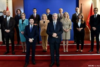 Vlada stopirala izradu ključnih urbanističkih planova: Zbog revanšizma hoće da zaustave razvoj zemlje Vlada stopirala izradu ključnih urbanističkih planova: Zbog revanšizma hoće da zaustave razvoj zemlje