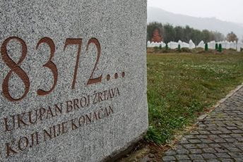 Genocid u Srebrenici? Opsada Sarajeva? Šta to bješe?