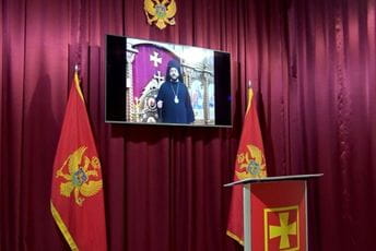 Episkop CPC Boris Bojović dobitnik godišnje nagrade "Krstaša" Bojović se obratio putem vide