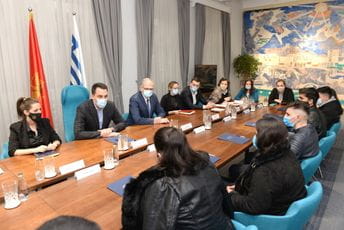 Mladi Romi i Egipćani počeli da stažiraju u Glavnom gradu Mladi Romi i Egipćani počeli da stažiraju u Glavnom gradu