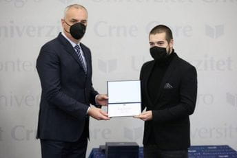 Marko Milikić najbolji student Fakulteta političkih nauka