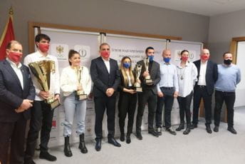 COK uručio priznanja najboljima u 2020. COK uručio priznanja najboljima u 2020.