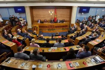 Opozicija neće ni na ponovljenu sjednicu Skupštine Opozicija neće ni na ponovljenu sjednicu Skupštine