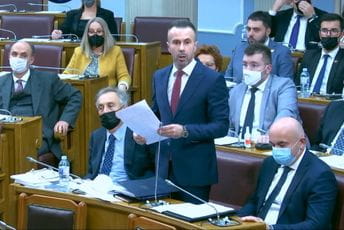 Bogdanović: Leposavić izjavama rasplamsao podjele