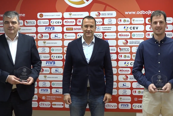 Odbojkaški savez Crne Gore uručio priznanja najboljima u 2020.godini Odbojkaški savez Crne Gore uručio priznanja najboljima u 2020.godini