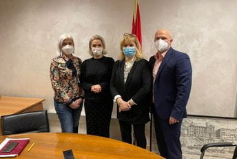 Povećaće plate u zdravstvu zavisno od budžeta Povećaće plate u zdravstvu zavisno od budžeta