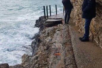 More odnijelo stazu ka Mogrenu, od balerine ni traga More odnijelo stazu ka Mogrenu, od balerine ni traga