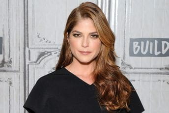 "Često plačem" Glumica o izolaciji tokom praznika "Često plačem" Glumica o izolaciji tokom praznika