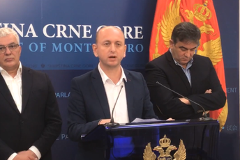 Knežević: I za ove izbore planiran državni udar; Medojević: Ovo je akti terorizma, protiv DPS-a se ne možemo boriti mekanim mjerama Vlade Knežević: I za ove izbore planiran državni udar; Medojević: Ovo je akti terorizma, protiv DPS-a se ne možemo boriti mekanim mjerama Vlade