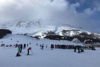 FOTO: Na Savinom kuku i danas veliki broj skijaša FOTO: Na Savinom kuku i danas veliki broj skijaša