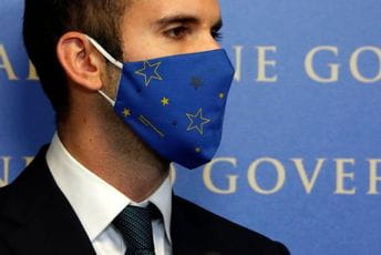 Spajić pozvao Žugića na "hitan sastanak" Spajić pozvao Žugića na "hitan sastanak"