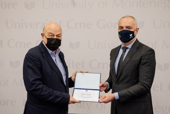 Dobitnik Priznanja Univerziteta Crne Gore prof. dr Svetislav Popović Dobitnik Priznanja Univerziteta Crne Gore prof. dr Svetislav Popović