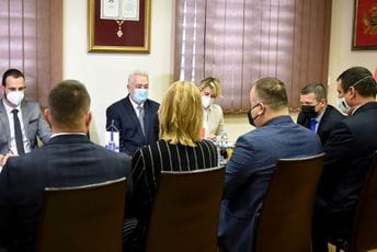 Krivokapić: Prioritet realizacija projekata koji su u najboljem interesu Herceg Novog i države Krivokapić: Prioritet realizacija projekata koji su u najboljem interesu Herceg Novog i države