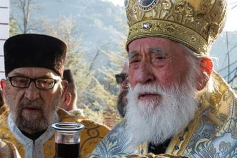 Emerging Europe: Ko je pravni nasljednik do 1918. autokefalne Crnogorske crkve? Emerging Europe: Ko je pravni nasljednik do 1918. autokefalne Crnogorske crkve?