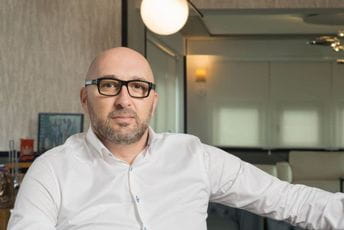 Pazari manji za petinu, a broj radnika za 11 odsto Pazari manji za petinu, a broj radnika za 11 odsto