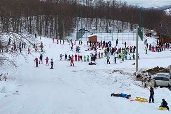 Preko metar snijega na Vučju (FOTO) Preko metar snijega na Vučju (FOTO)