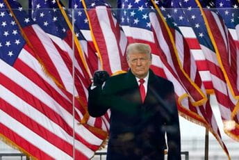 Tramp odobrio vanredno stanje Tramp odobrio vanredno stanje